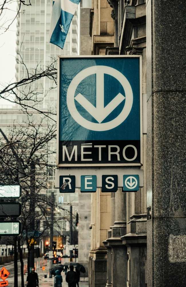 metro montreal fall